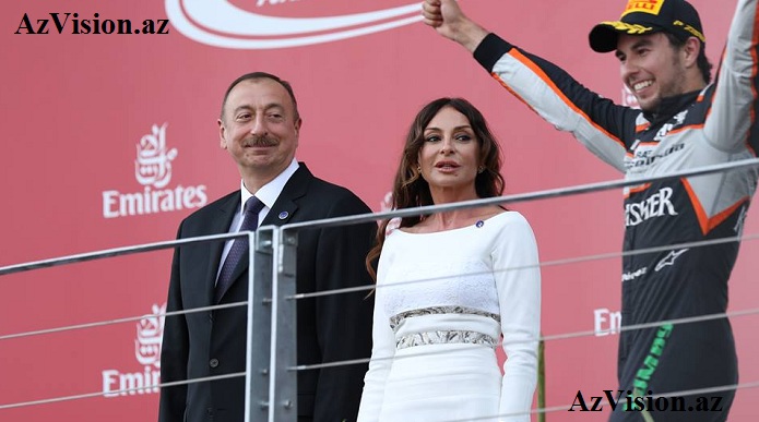 Le président Ilham Aliyev et Mehriban Aliyeva participent à la cérémonie de remise des prix - PHOTOS